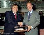 ID 124 LORD STERLING (r) then P&O Chairman, presents UK Deputy PM JOHN PRESCOTT with a model of ORIANA at a ceremony aboard ARCADIA (1989/63524grt/IMO 8611398, ex-STAR PRINCESS, SITMAR FAIRMAJESTY. Renamed...